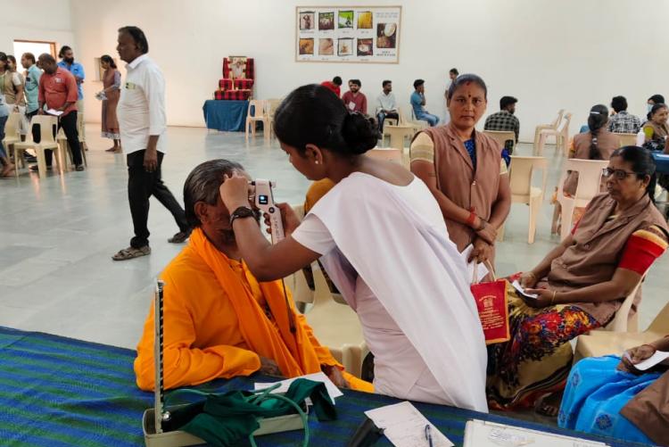 Eye check up camp