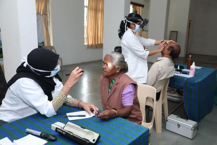 Eye check up camp