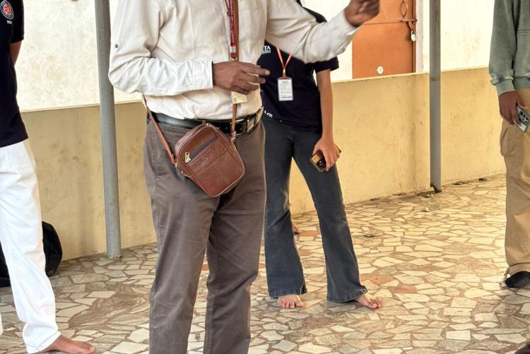 Ettimadi Govt School children teaching